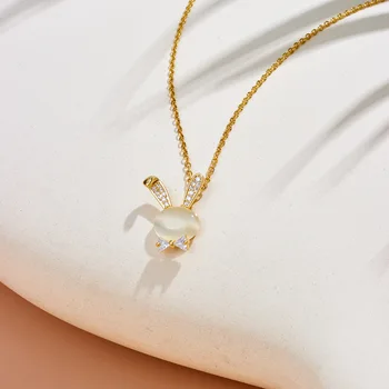 Модное Позолоченное Ожерелье из Титановой Стали для Женщин, Легкое Роскошное Ожерелье с Подвеской, Сладкий и Романтический Подарок на Шею