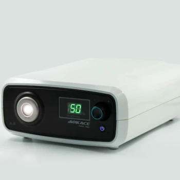 Медицинский светодиодный источник холодного света мощностью 100 Вт для эндоскопического ЛОР-обследования