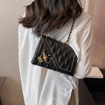 Новая классическая женская маленькая квадратная сумка из искусственной кожи, популярные Корейские сумки через плечо с цепочкой, повседневная текстурная дорожная косметичка для хранения косметики