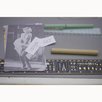 Плакаты и модель бумажной трубки для DAFTOYS F020 1/6 Масштаб 12 
