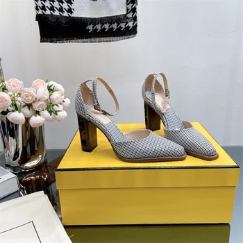 Роскошные сандалии с острым носком, модные женские дизайнерские туфли на высоком каблуке, женская обувь на платформе с ремешком и пряжкой, женское вечернее платье, офисная обувь